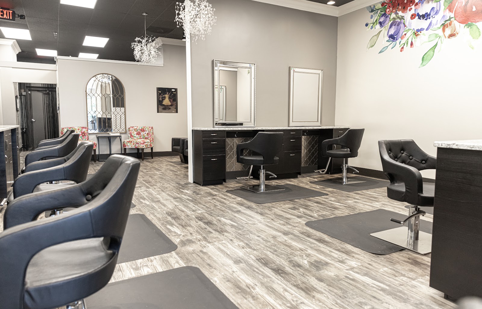 The Fringe Parlor in Lake Orion