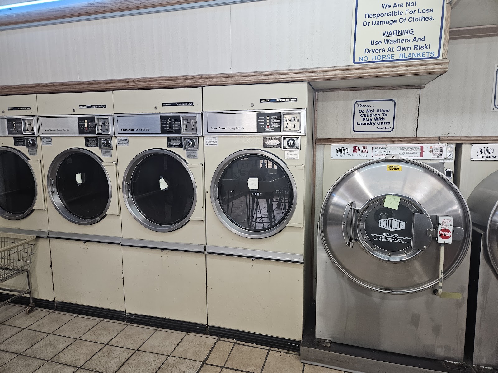 Wonder Cleaners & Laundry in Orion Township
